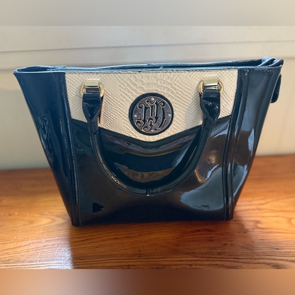 Julia & Michael Chic Black and White Structured Tote Purse - Picture 1 of 7